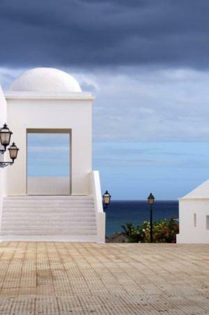 Chromotheraphy Cerca Del Mar Apartamento Costa Teguise Exterior foto