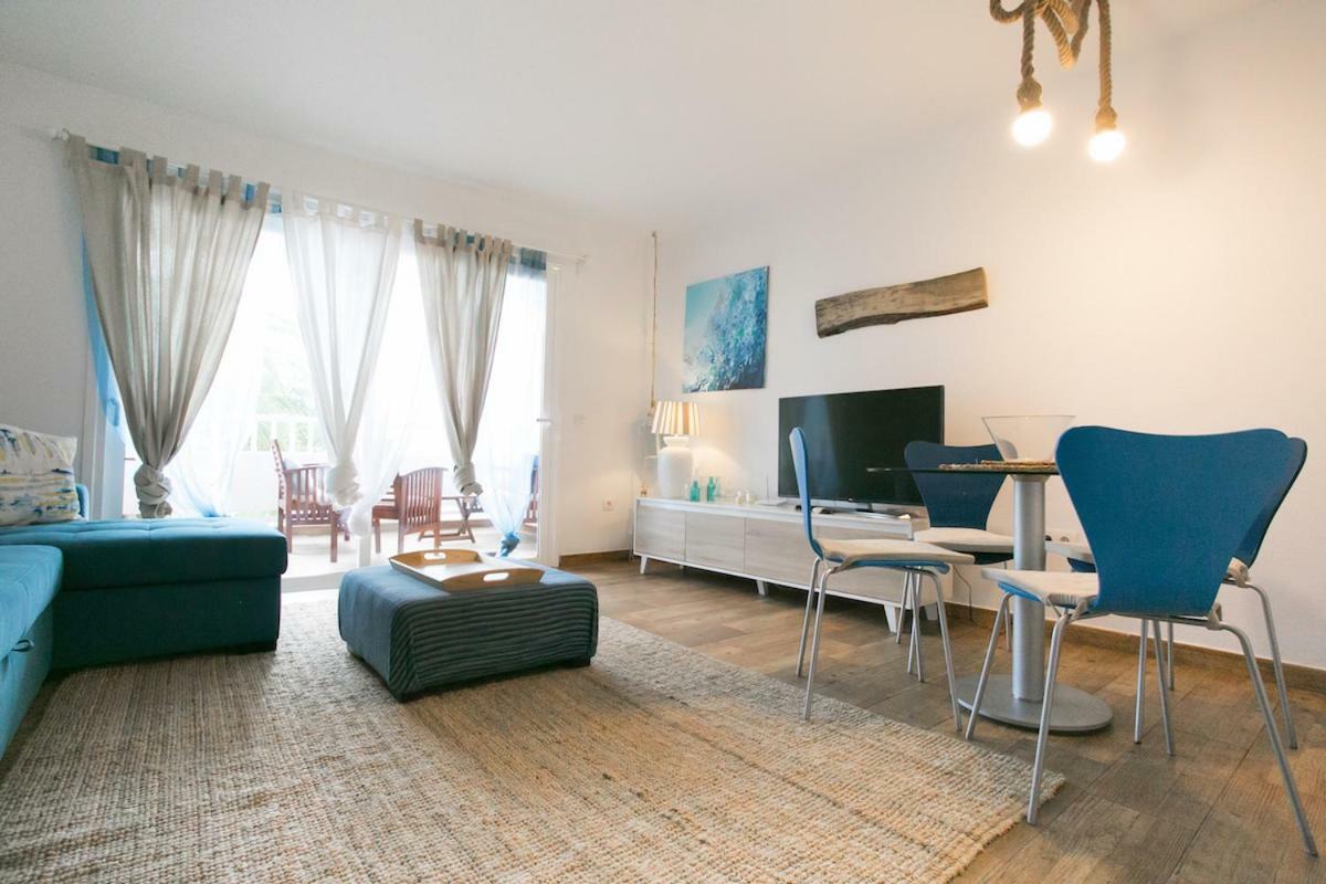 Chromotheraphy Cerca Del Mar Apartamento Costa Teguise Exterior foto